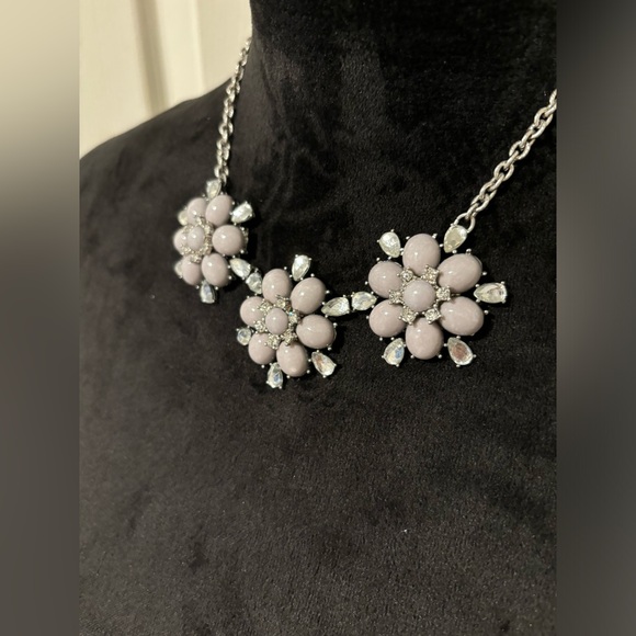 3 Flower Rhinestone  Necklace - Picture 2 of 8